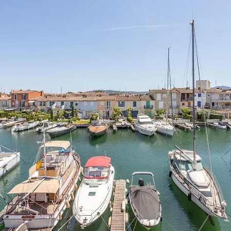 Port Apartment Grimaud