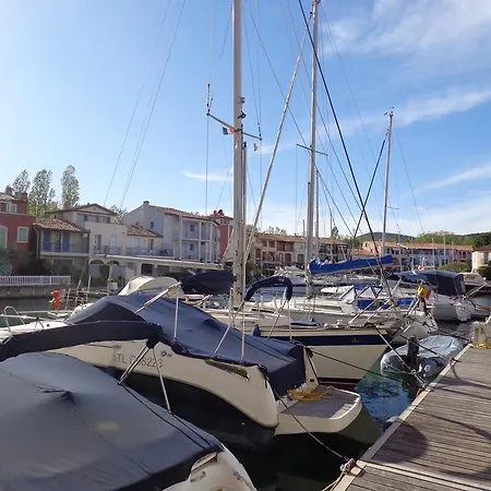 Port Apartment