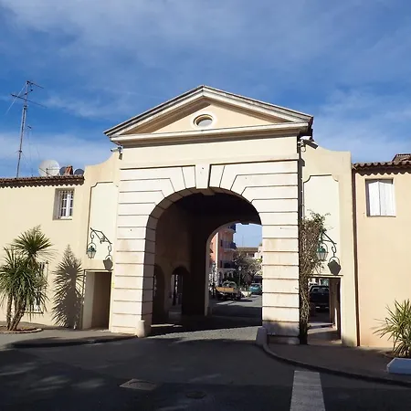 Apartment Rue De L'Amarrage By Interhome * גרימו