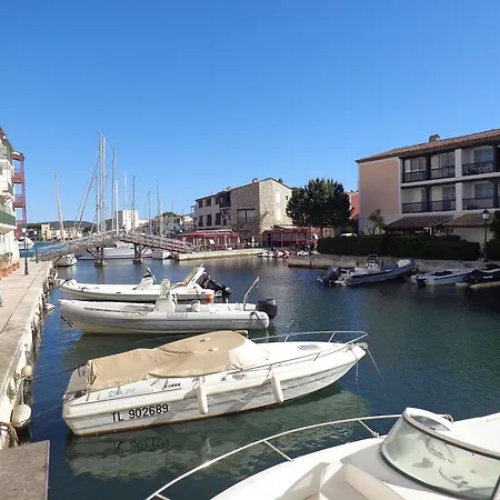 Port Apartment Grimaud